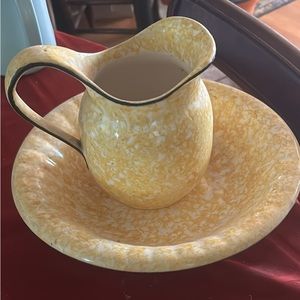 Stangl yellow & white spongeware pitcher & bowl